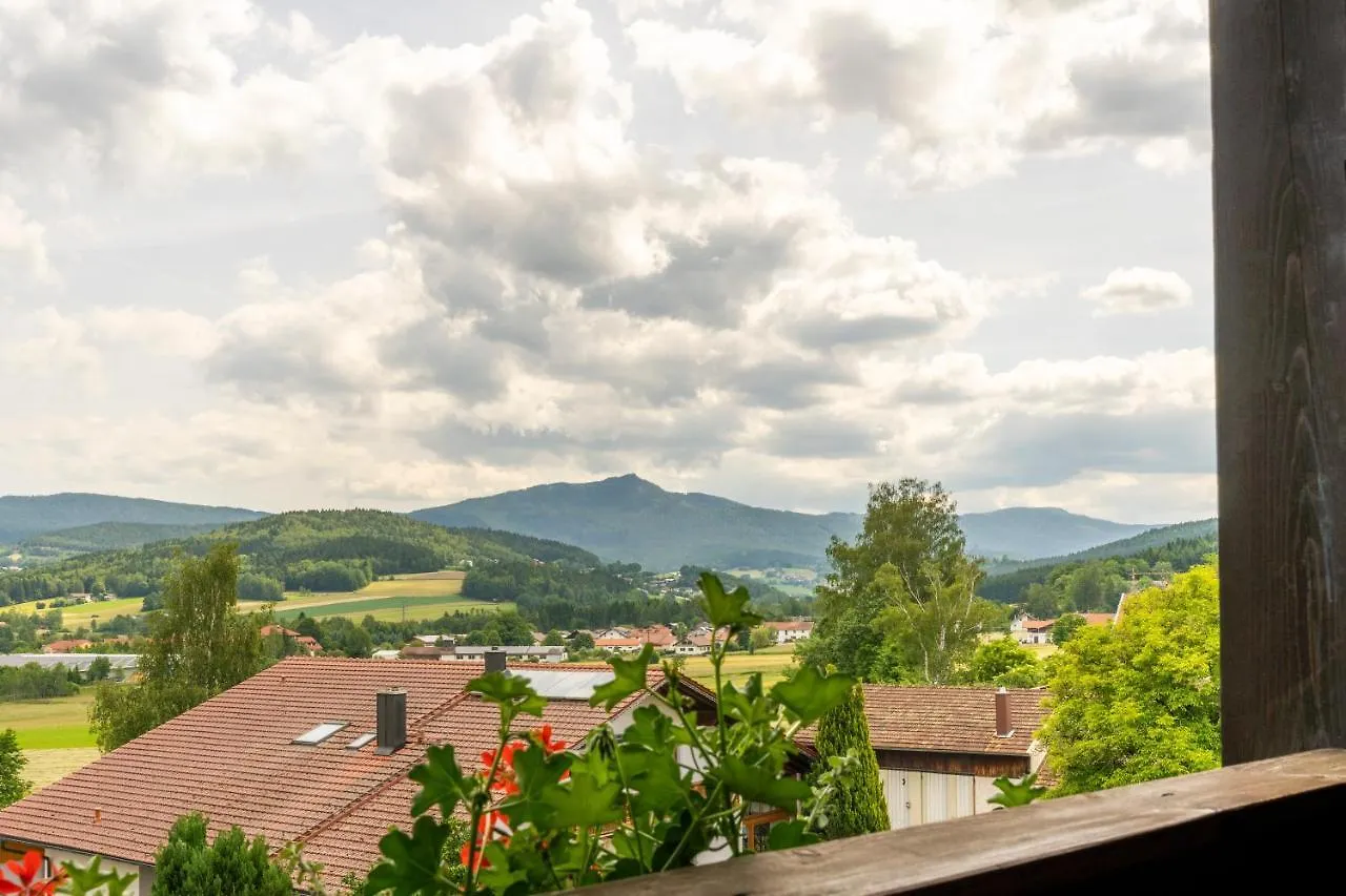 Gasthof Gaestehaus Arracher Hof
